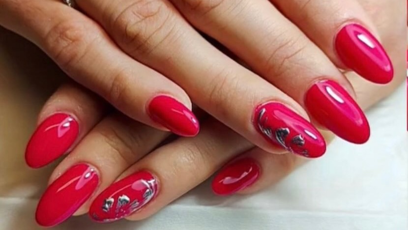 Nail Art decorazione unghie
